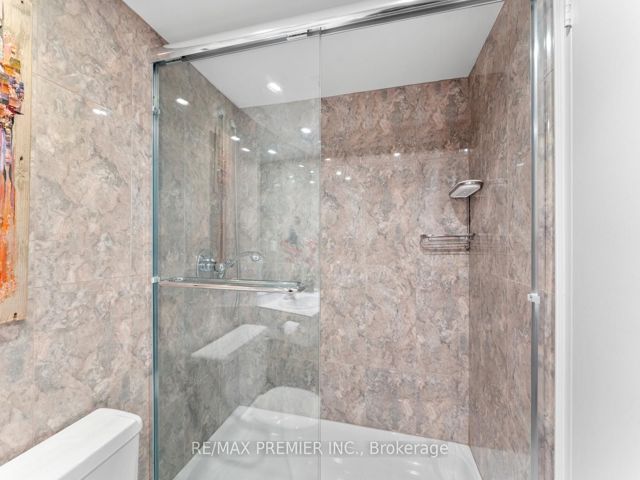 2103 - 2045 Lake Shore Blvd W