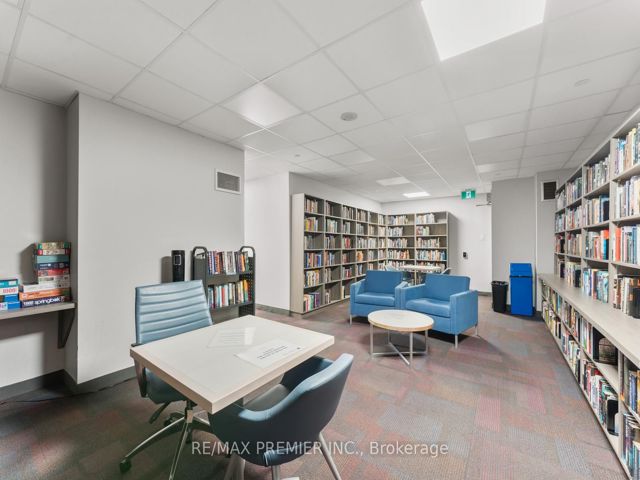 2103 - 2045 Lake Shore Blvd W