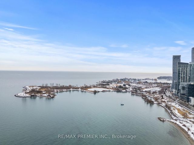 2103 - 2045 Lake Shore Blvd W