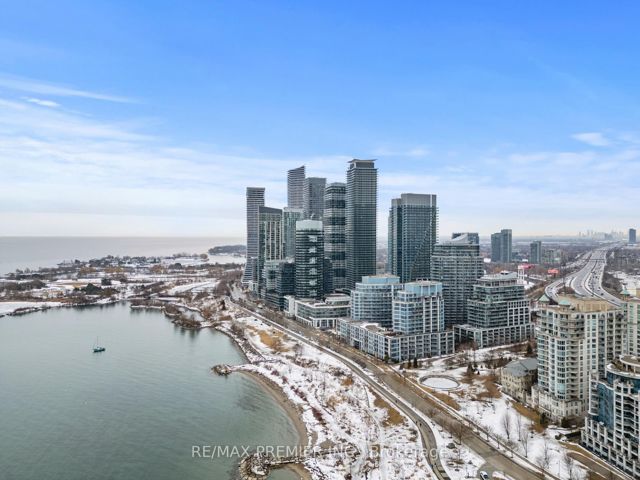 2103 - 2045 Lake Shore Blvd W
