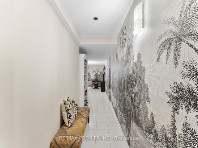 2103 - 2045 Lake Shore Blvd W