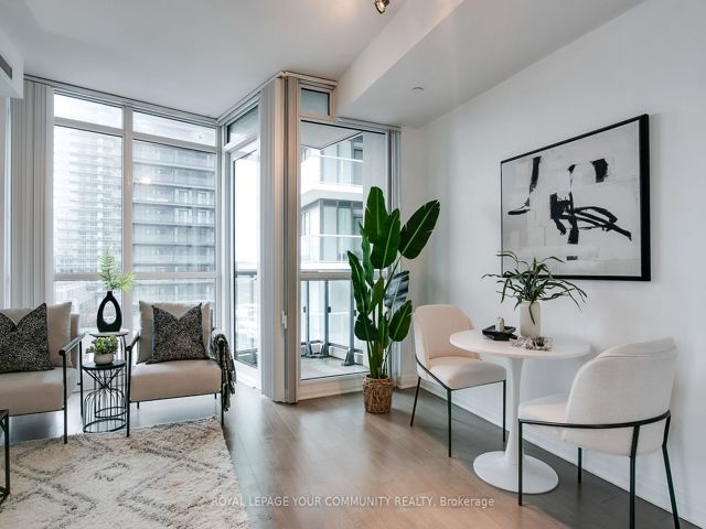 B805 - 60 Annie Craig Dr