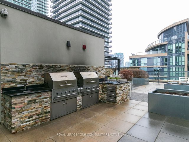 B805 - 60 Annie Craig Dr