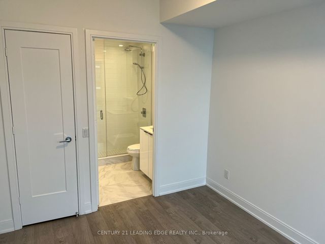 1606 - 70 Annie Craig Dr