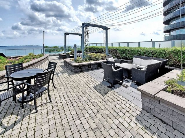 203 - 80 Marine Parade Dr