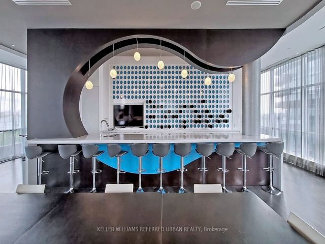 203 - 80 Marine Parade Dr