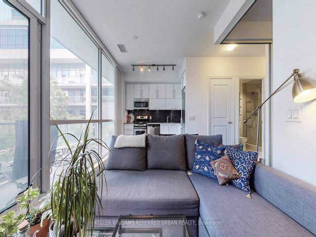 203 - 80 Marine Parade Dr