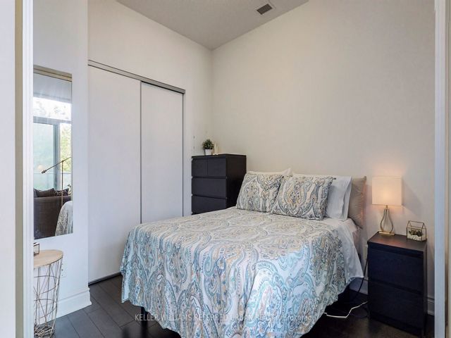203 - 80 Marine Parade Dr