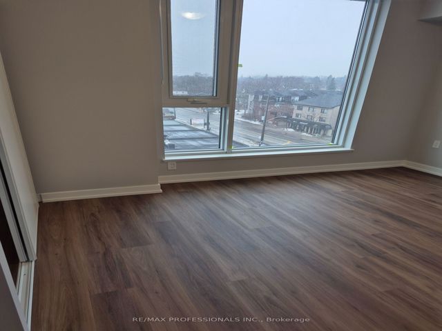 622 - 556 Marlee Ave