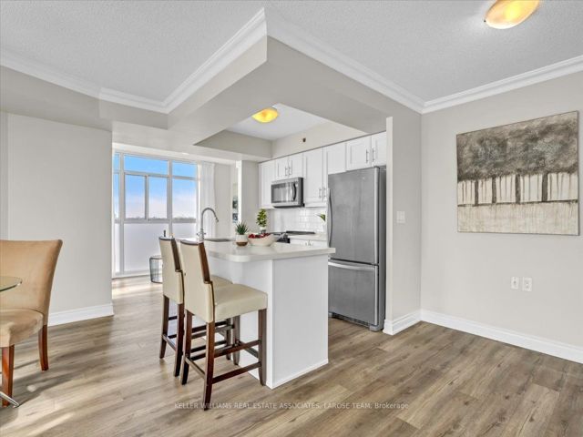 1706 - 3 Marine Parade Dr