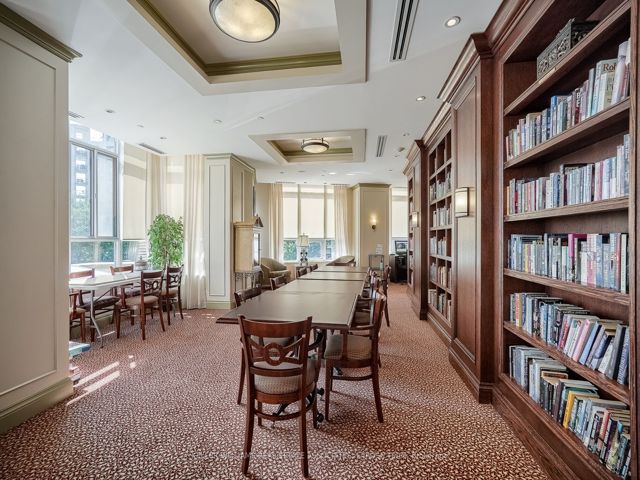 1706 - 3 Marine Parade Dr