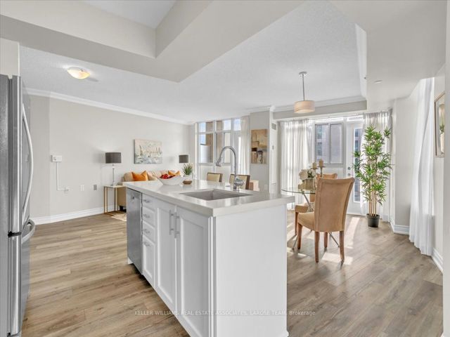 1706 - 3 Marine Parade Dr