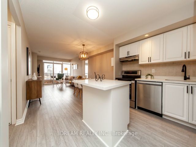 907 - 5229 Dundas St W