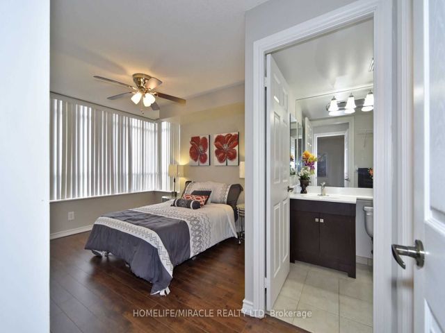2118 - 700 Humberwood Blvd