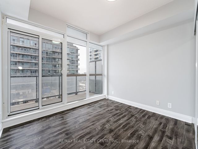 810 - 1185 The Queensway Ave