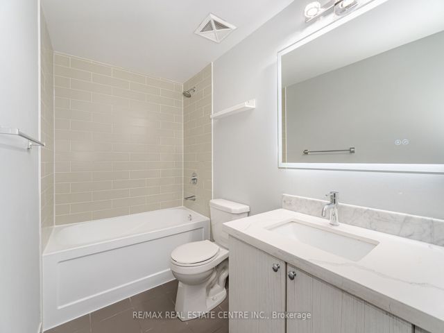 810 - 1185 The Queensway Ave