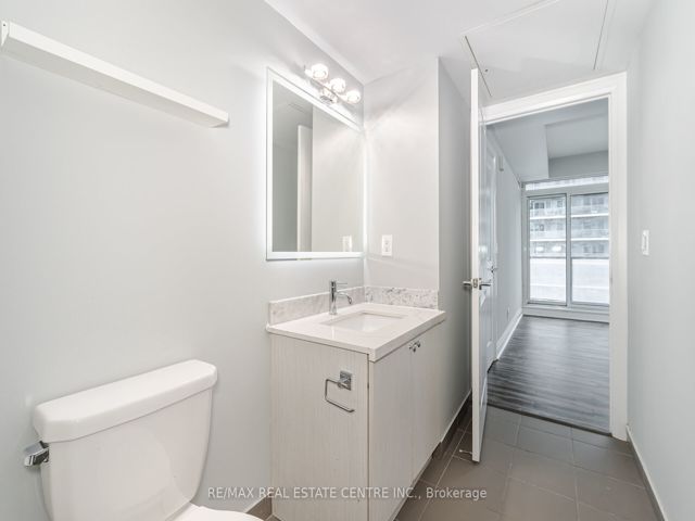 810 - 1185 The Queensway Ave