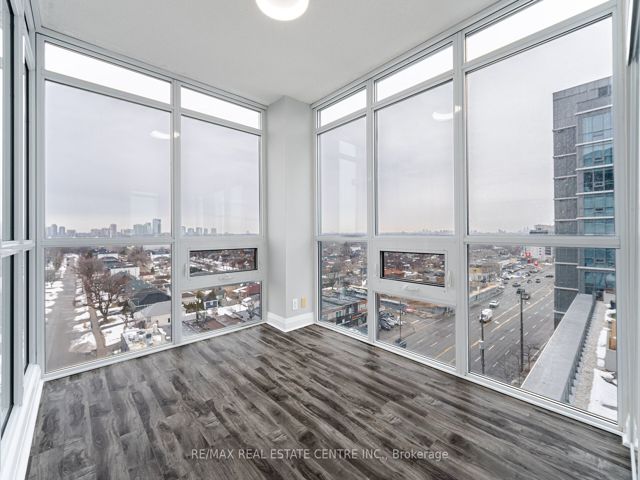 810 - 1185 The Queensway Ave