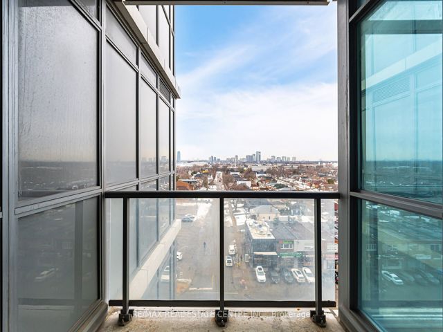 810 - 1185 The Queensway Ave