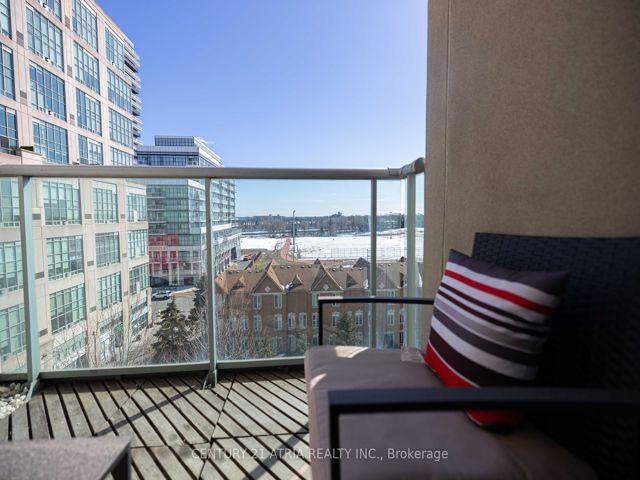 401 - 200 Manitoba St
