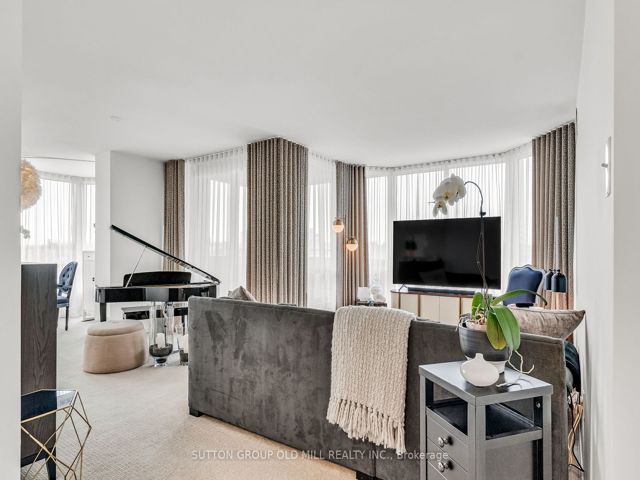 901 - 1320 Islington Ave