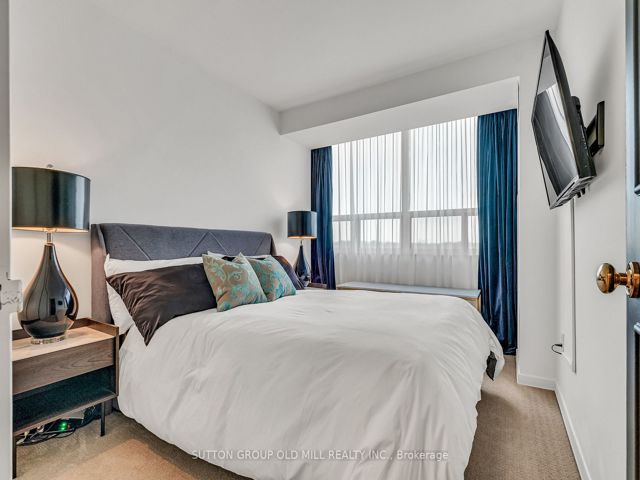 901 - 1320 Islington Ave