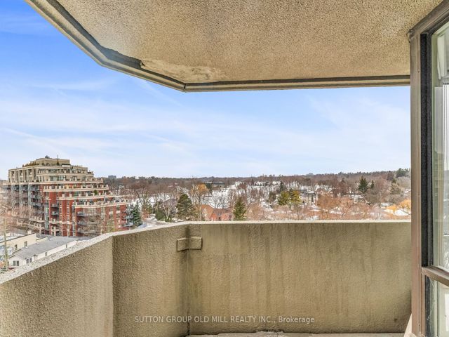 901 - 1320 Islington Ave