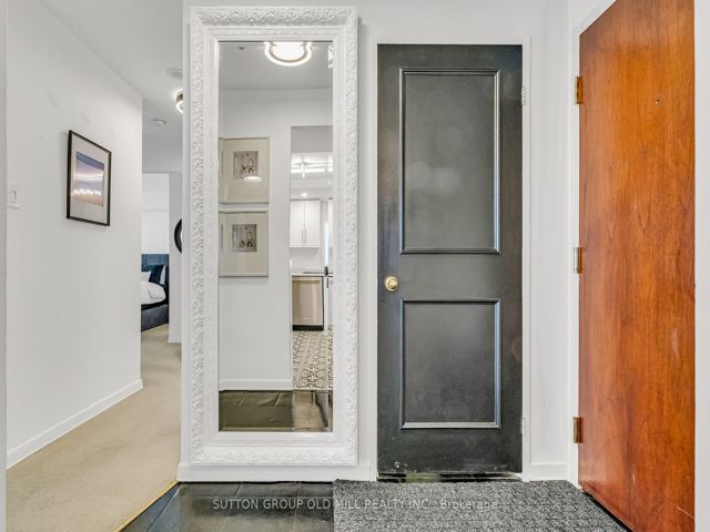 901 - 1320 Islington Ave