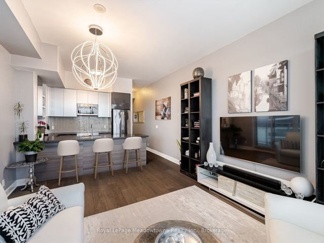 3504 - 33 Shore Breeze Dr