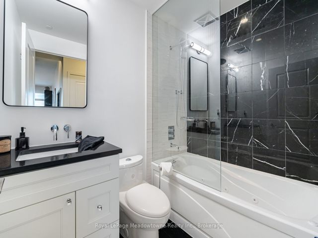3504 - 33 Shore Breeze Dr