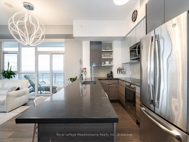 3504 - 33 Shore Breeze Dr