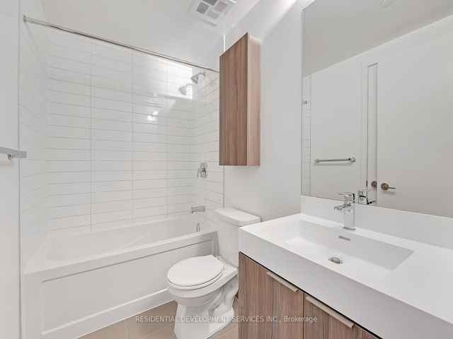506 - 3100 Keele St