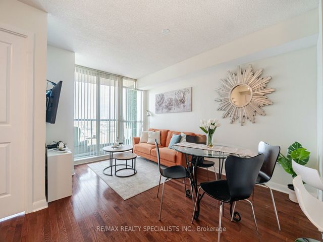 1609 - 235 Sherway Gardens Rd