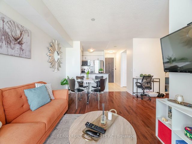 1609 - 235 Sherway Gardens Rd
