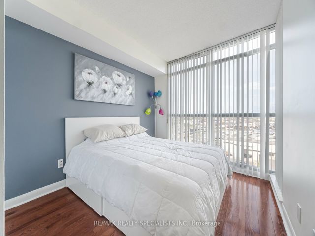 1609 - 235 Sherway Gardens Rd