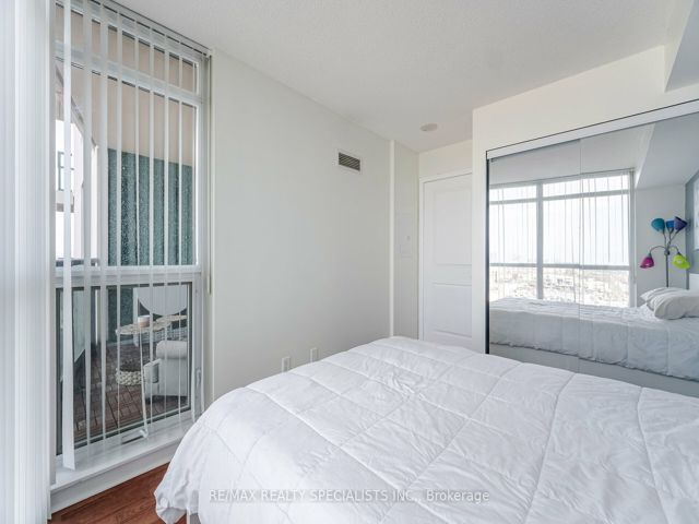 1609 - 235 Sherway Gardens Rd