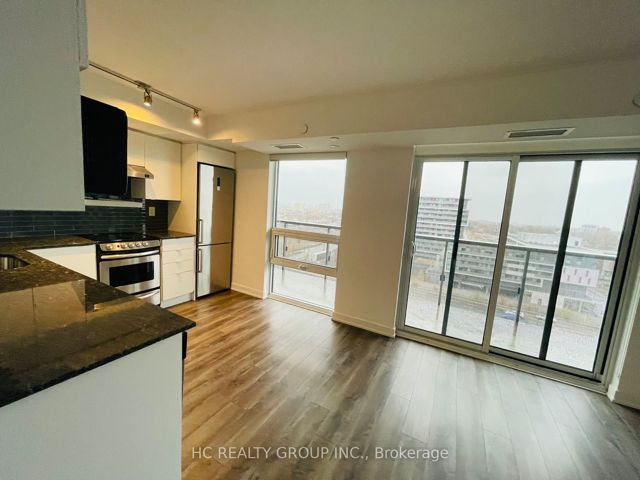 1219 - 160 Flemington Rd