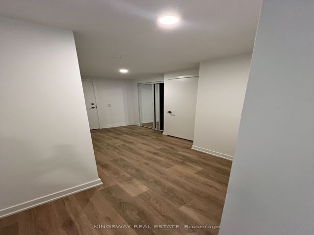 237 - 1100 Sheppard Ave W