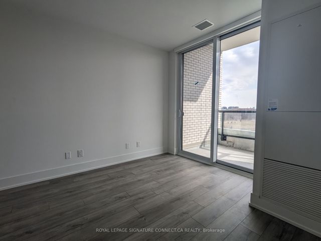 1012 - 3100 Keele St