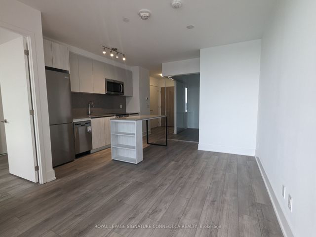 1012 - 3100 Keele St