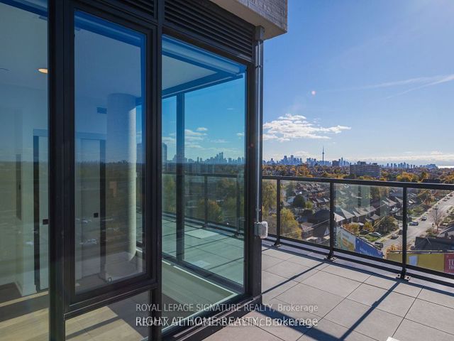 801 - 7 Fairbank Ave