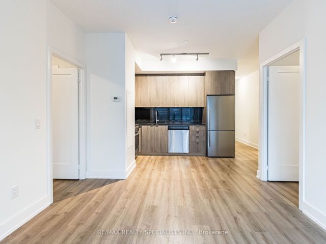 236 - 5 Mabelle Ave