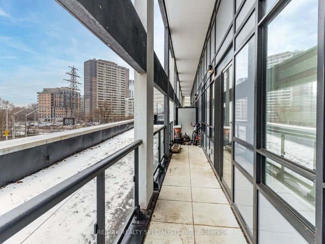 236 - 5 Mabelle Ave