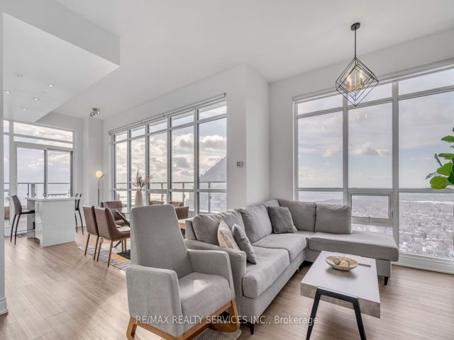 LPH08 - 2220 Lakeshore Blvd