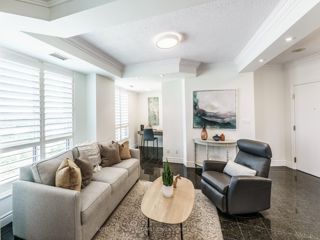 LPH08 - 2111 Lake Shore Blvd W