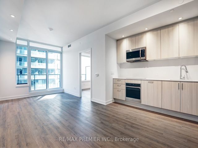 2703 - 1928 Lake Shore Blvd W