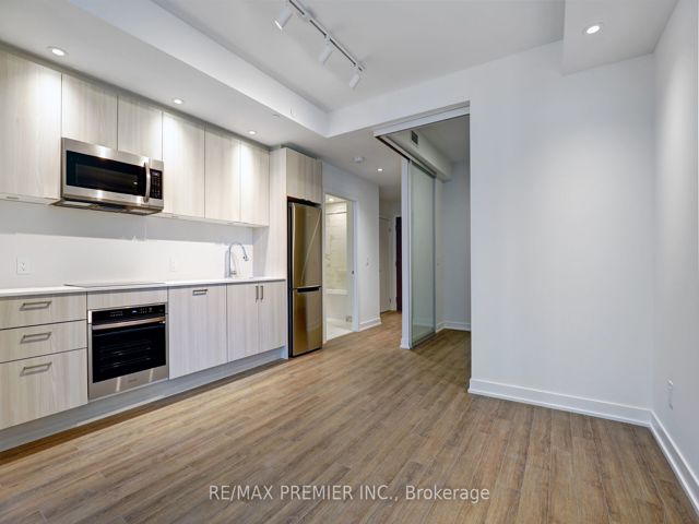 2703 - 1928 Lake Shore Blvd W