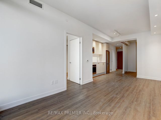 2703 - 1928 Lake Shore Blvd W