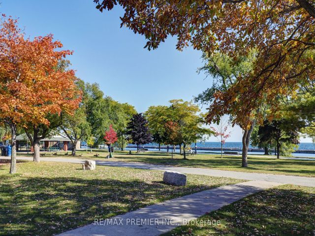 2703 - 1928 Lake Shore Blvd W