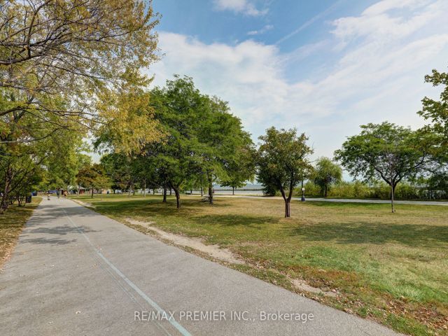2703 - 1928 Lake Shore Blvd W